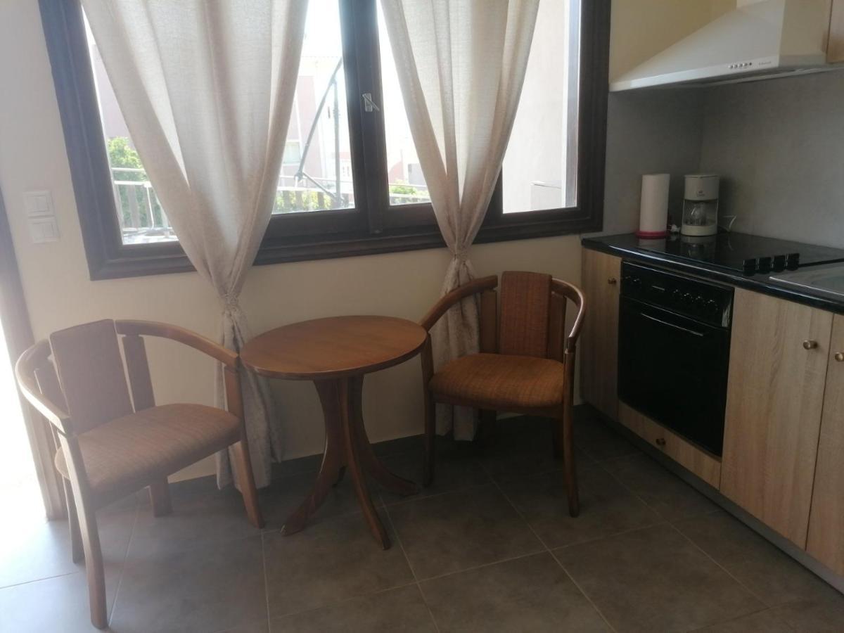 Ionion Fos Aparthotel Nikiana Ngoại thất bức ảnh