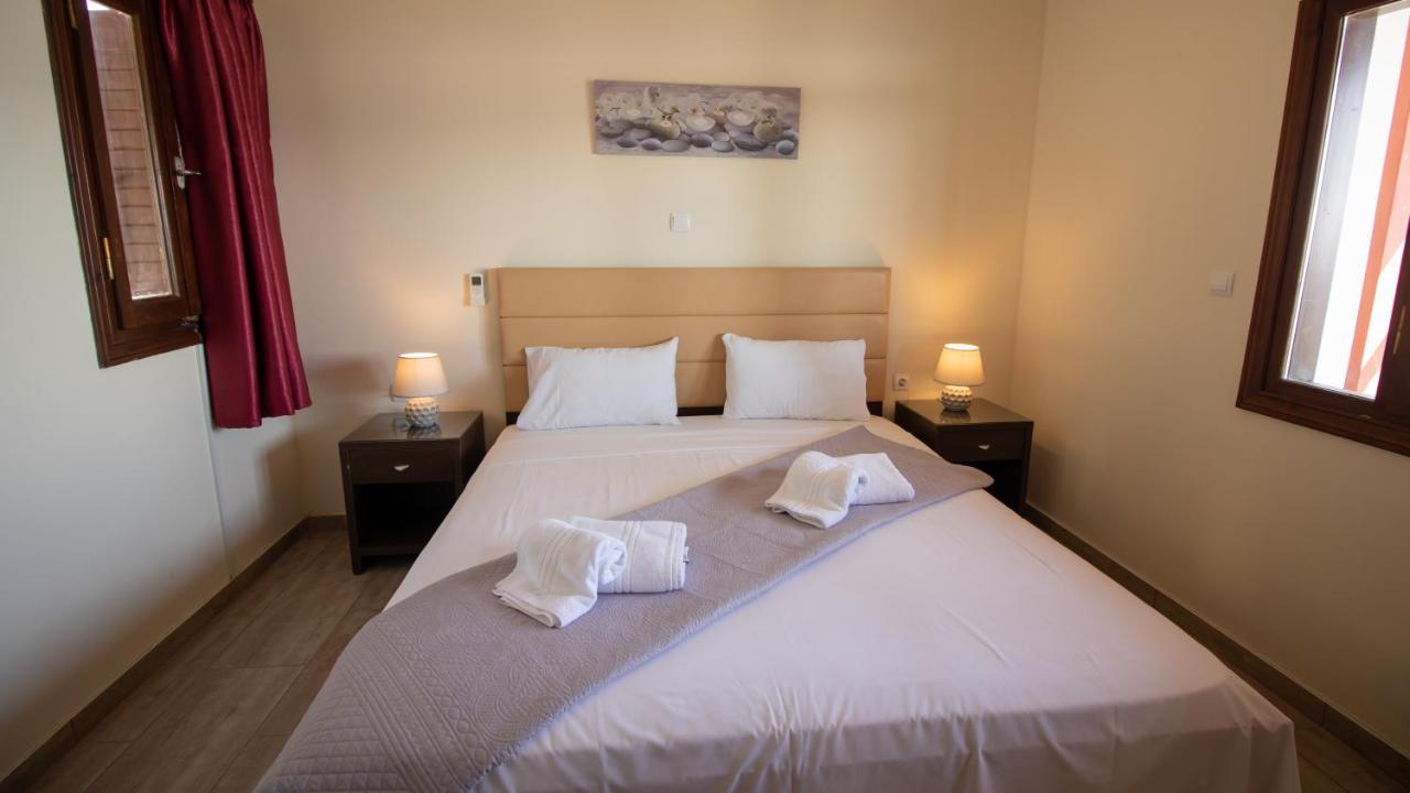 Ionion Fos Aparthotel Nikiana Ngoại thất bức ảnh