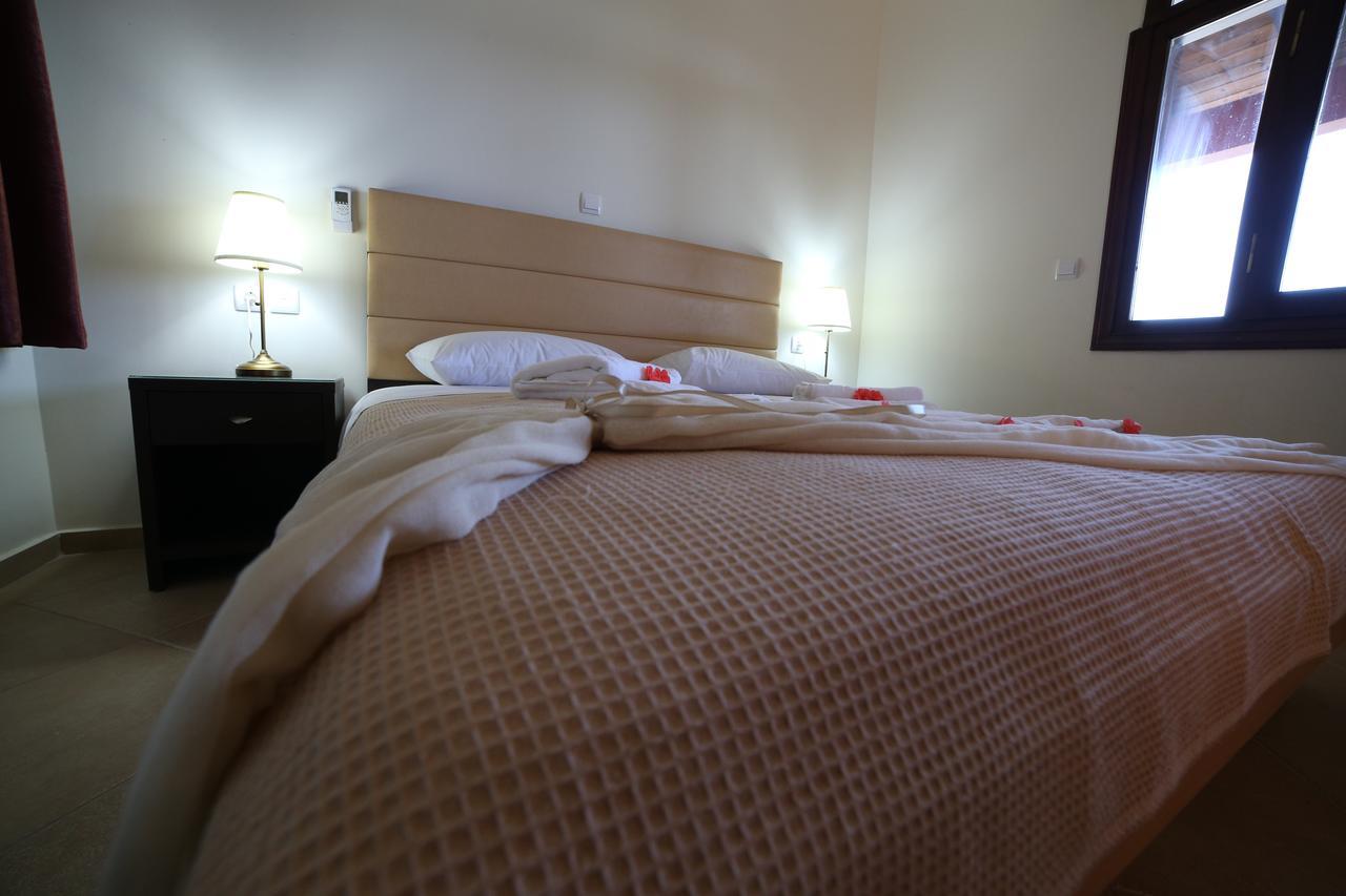 Ionion Fos Aparthotel Nikiana Ngoại thất bức ảnh