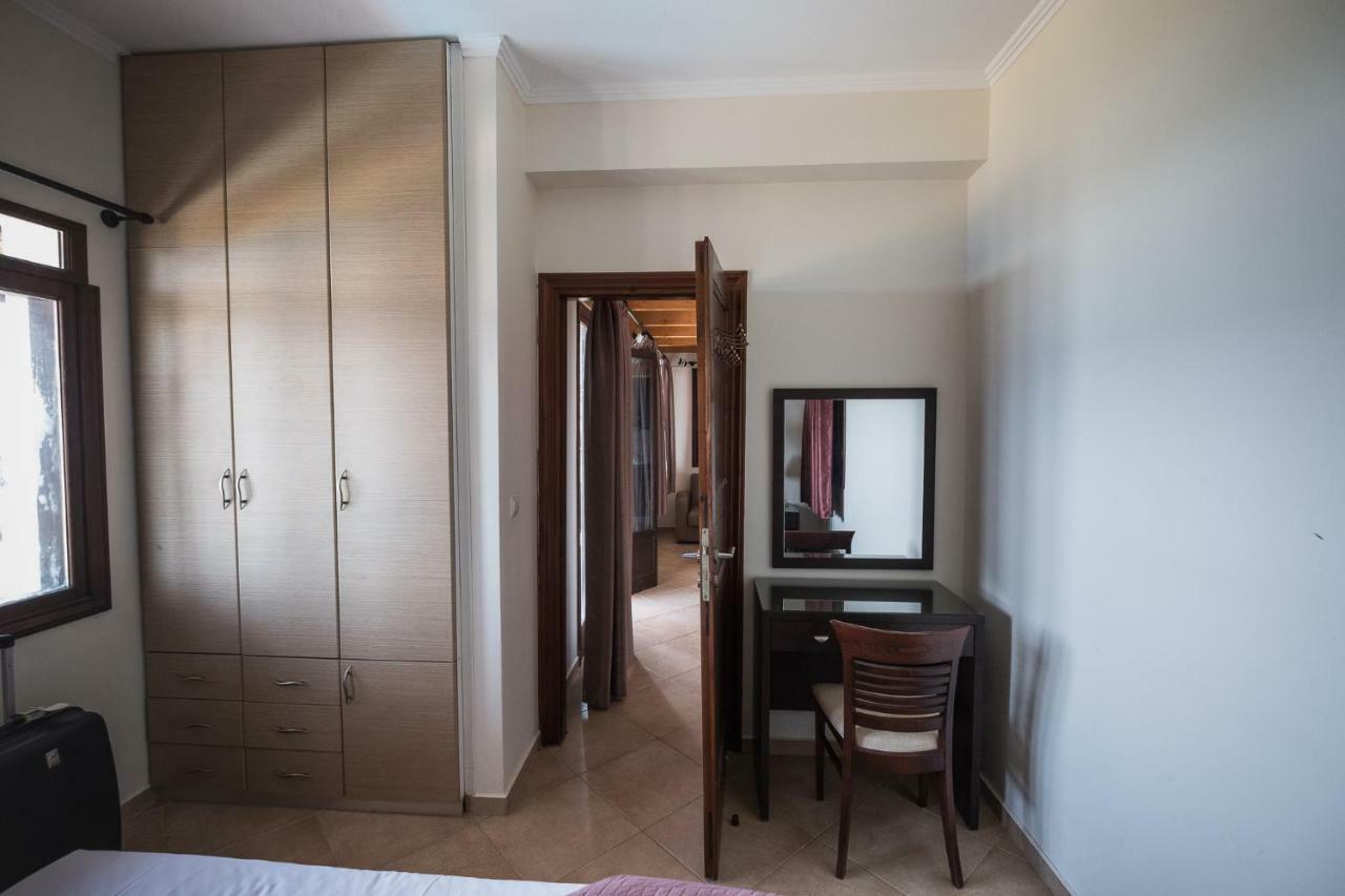 Ionion Fos Aparthotel Nikiana Ngoại thất bức ảnh